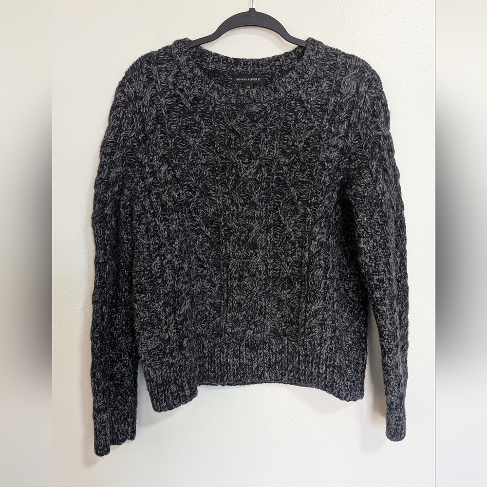 Banana Republic Italian Recycled Wool-Blend Gray Chunky‎ Sweater | Size Medium